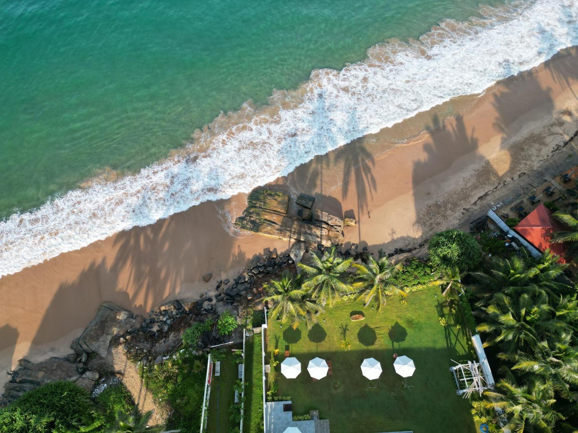 Sea Star Boutique Hotel Hikkaduwa Exterior photo