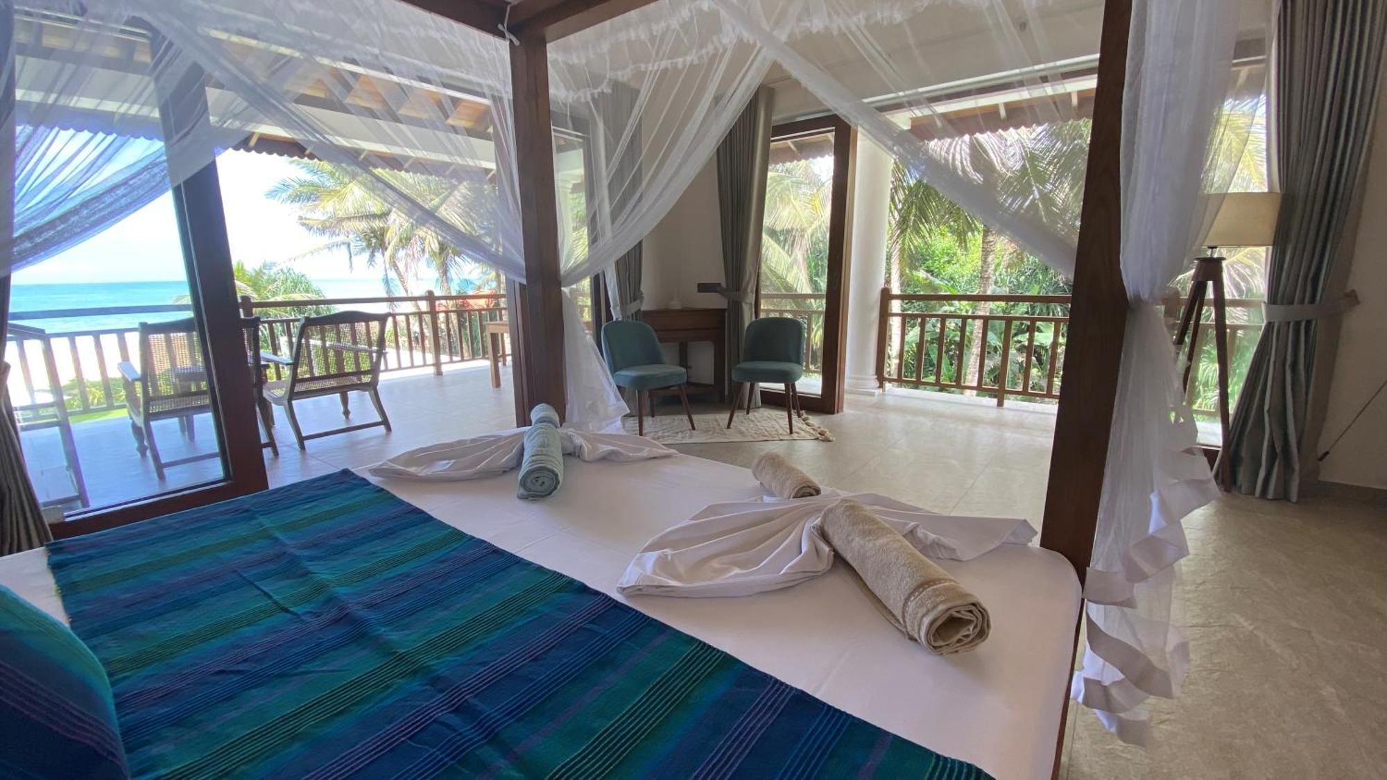 Sea Star Boutique Hotel Hikkaduwa Exterior photo